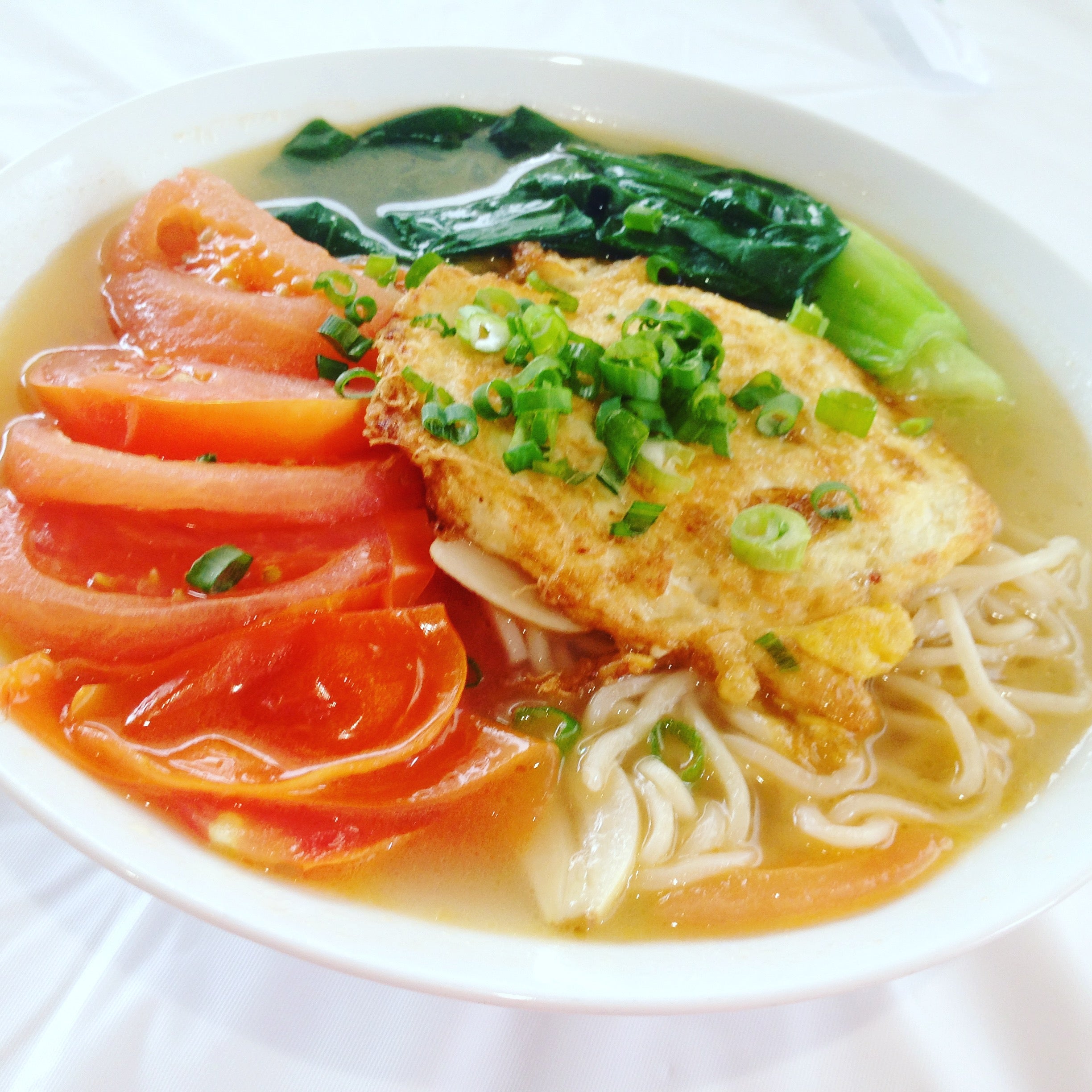 Noodle Soup with Fried Tomato & Egg