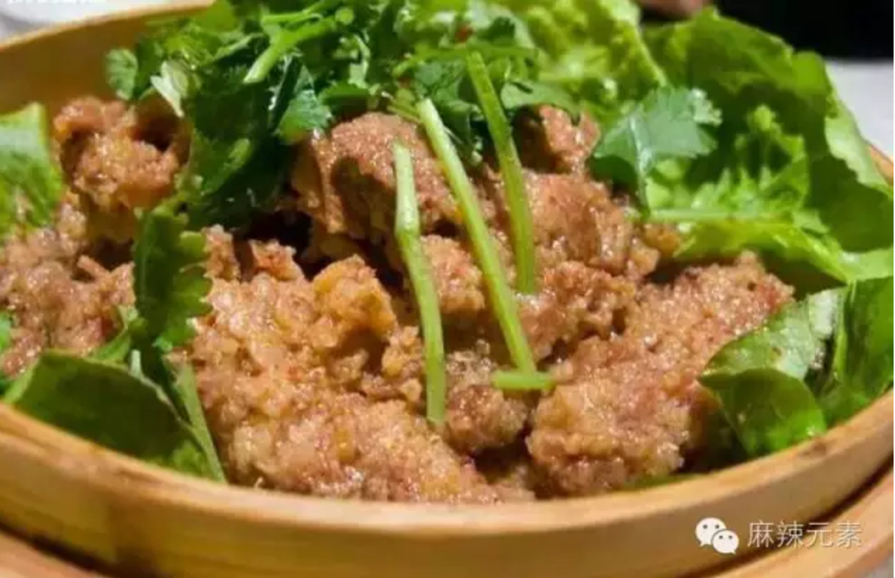Sichuan Steam Lamb with Glutinous Rice Flour (Fenzheng Rou) | 四川粉蒸羊肉