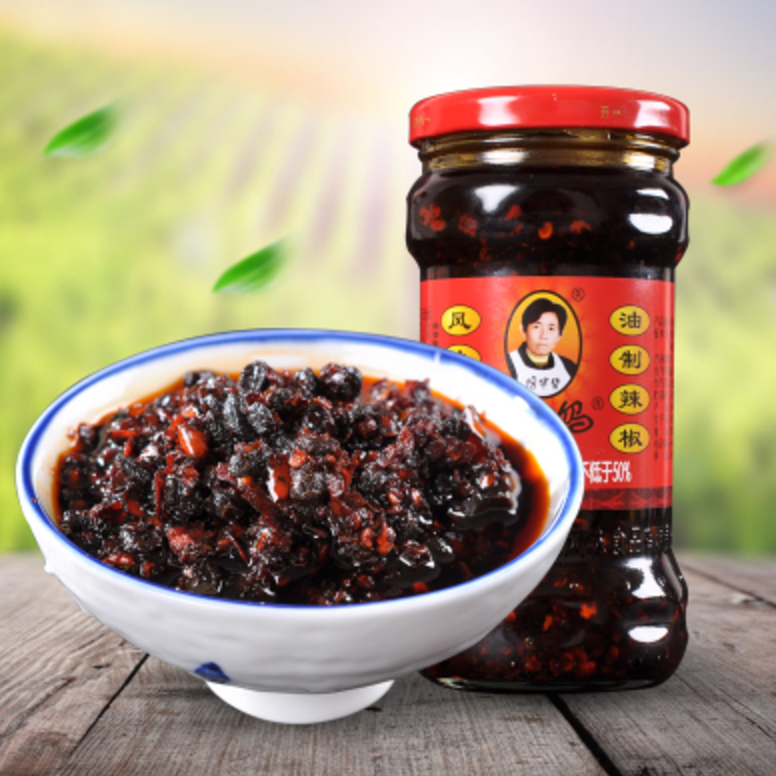 Lao Gan Ma Chili Oil with Black Bean ｜老干妈风味豆豉 9.88 oz